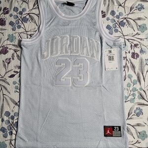 JORDAN Jersey, Authentic, Boys LARGE, Platinum, #23